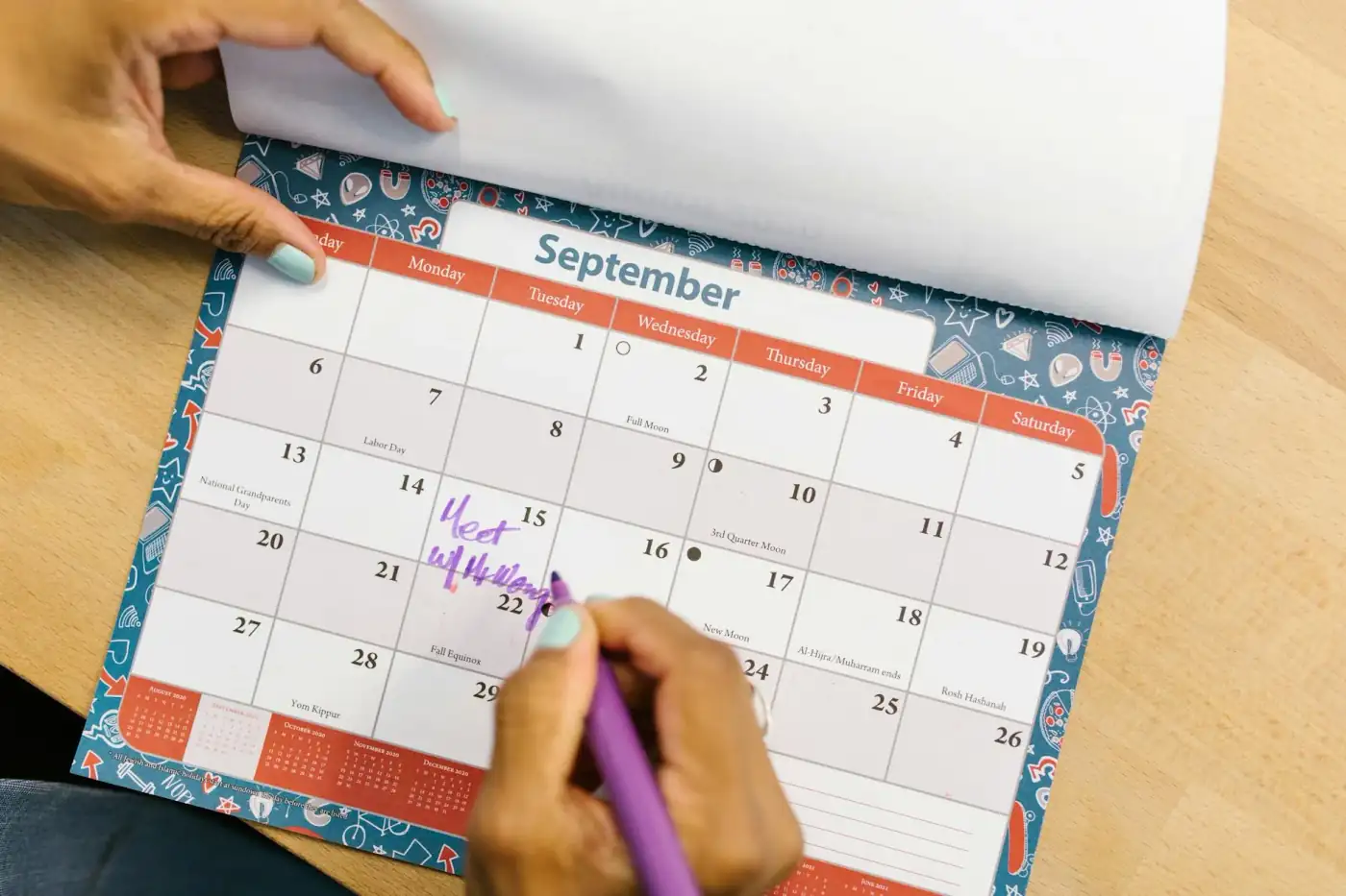 Đánh dấu ngày trên lịch — cửa sổ 6 tháng Medigap Open Enrollment bắt đầu khi tròn 65 tuổi và có Medicare Phần B